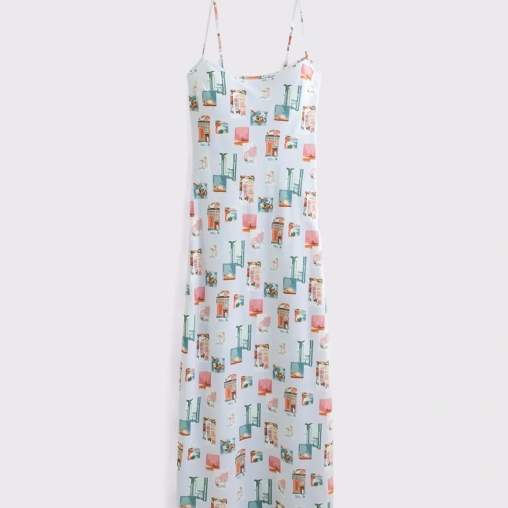 Abercrombie & Fitch Light Blue Printed Slip Maxi Dress